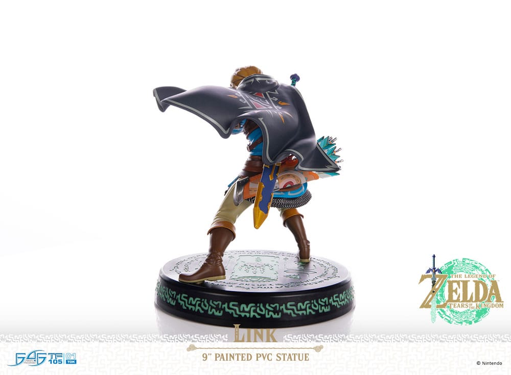 The Legend of Zelda: Tears of the Kingdom PVC Statue Link 18 cm First 4 Figures