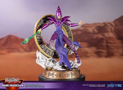 Yu-Gi-Oh! PVC Statue Dark Magician Purple Version 29 cm First 4 Figures