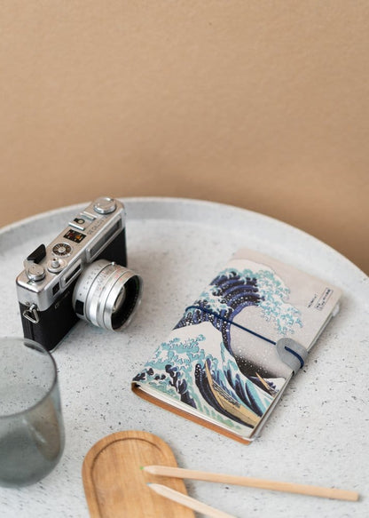 Hokusai Travel Journal The Great Wave of Kanagawa 20 cm Grupo Erik