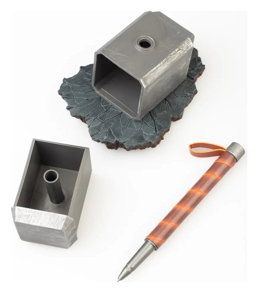 Marvel Thor Pen and Stand Hammer Grupo Erik