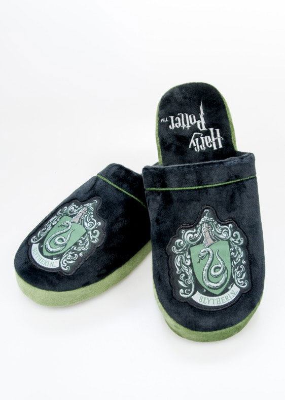 Harry Potter Slippers Slytherin  Size M Groovy