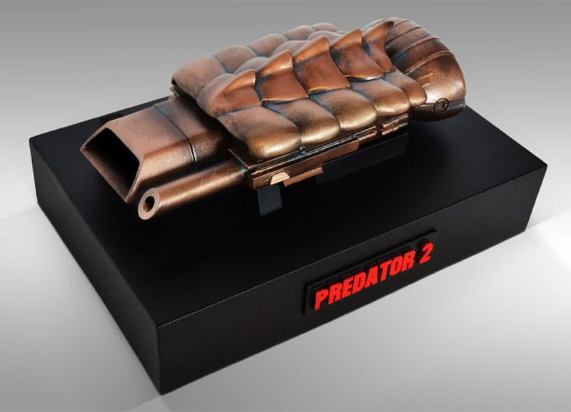 Predator 2 Model Life-Size Replica Plasmacaster 25 cm Hollywood Collectibles Group