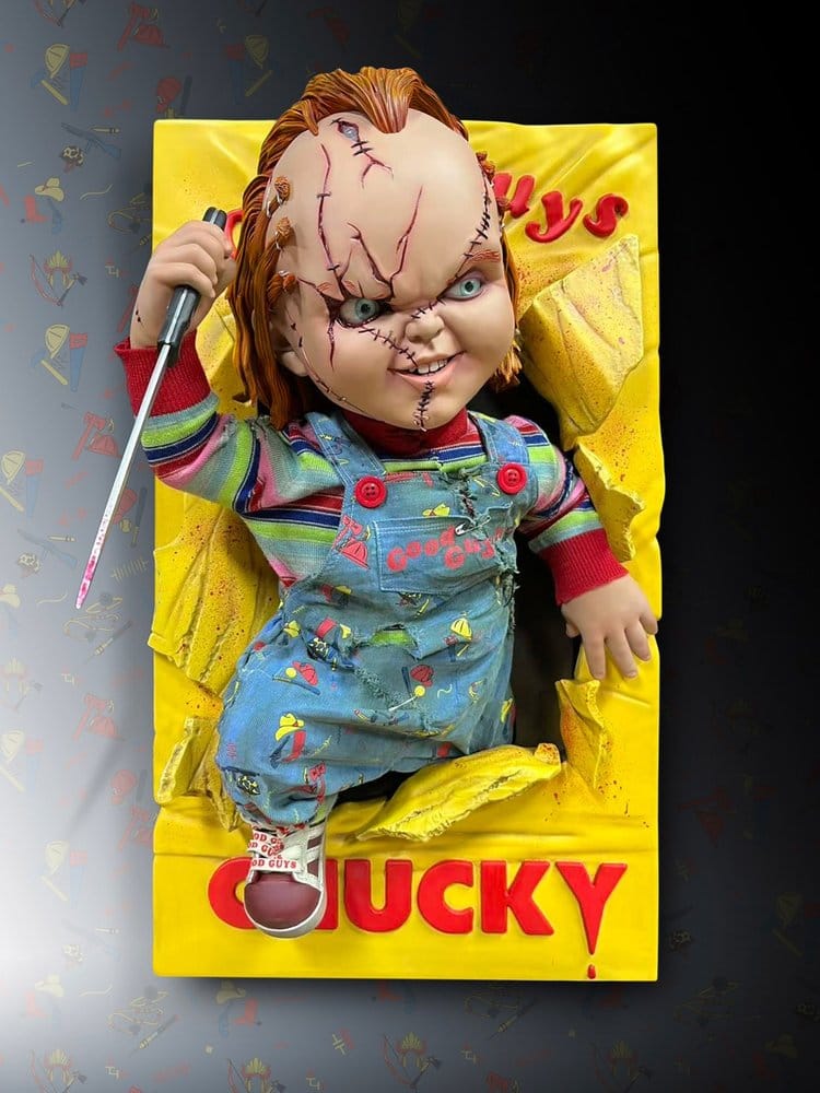 Chucky (Child´s Play) Wall Sculpture 1/2 Bride of Chucky 22 x 23 x 38 cm Hollywood Collectibles Group