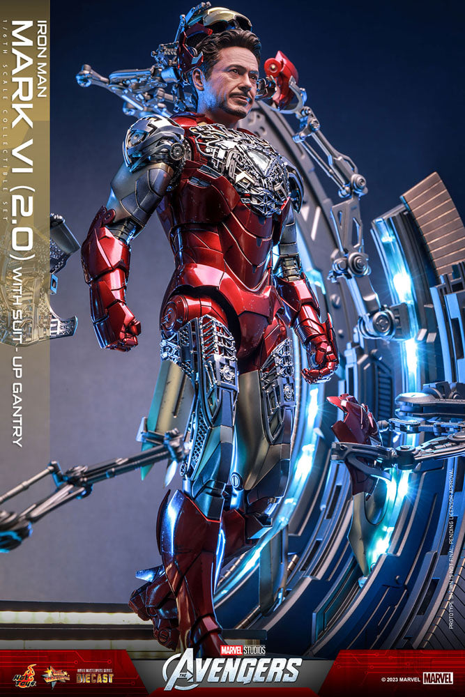 Marvel's The Avengers Movie Masterpiece Diecast Action Figure 1/6 Iron Man Mark VI (2.0) with Suit-Up Gantry 32 cm Hot Toys