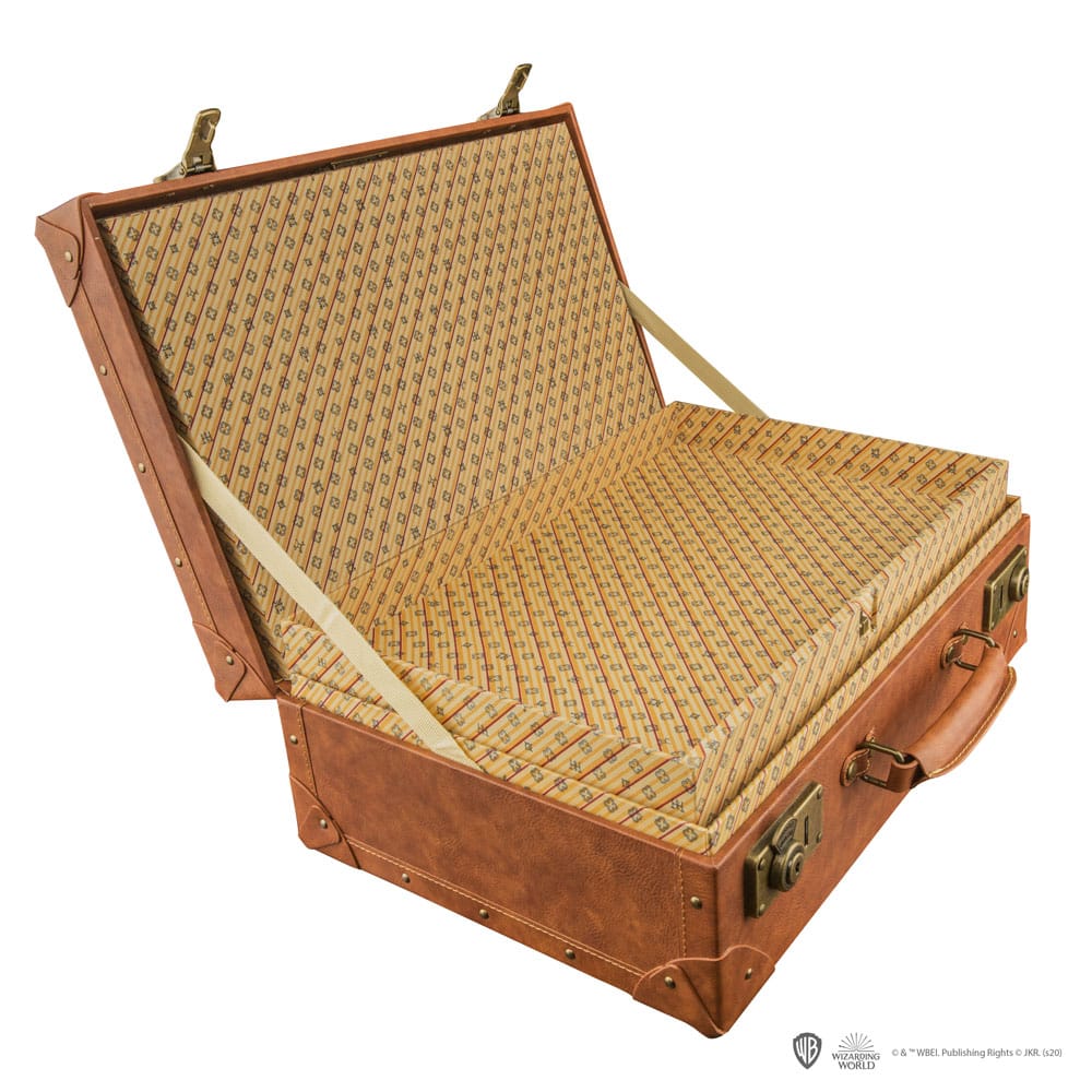 Fantastic Beasts Replica 1/1 Newt Scamander Suitcase Limited Edition