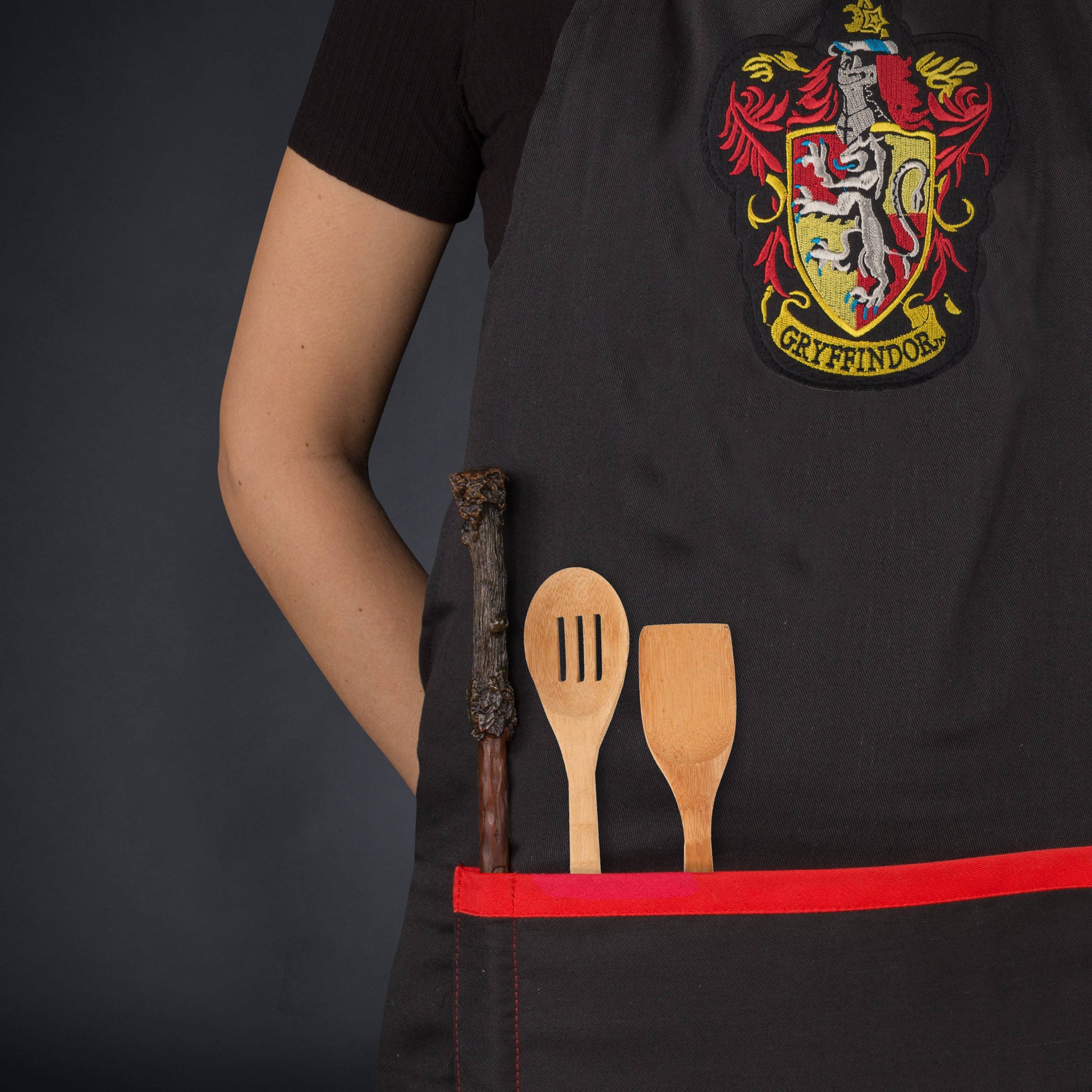 Harry Potter Apron Gryffindor Kitchen- and Tableware