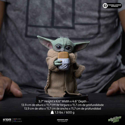 The Mandalorian & Grogu Grogu Collection Statue Grogu Food Cart Snack