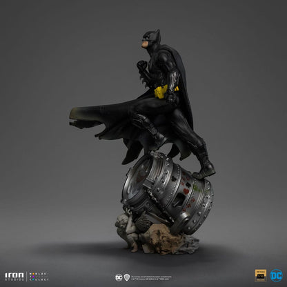 DC Comics BDS Art Scale Statue 1/10 Batman Deluxe (Black Version Exclusive) heo EU Exclusive 30 cm Statues