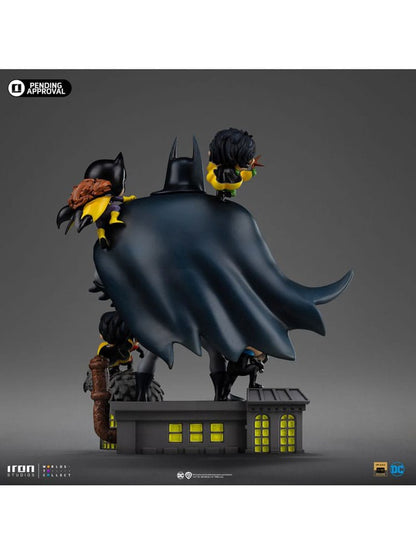 Batman Animated icons PVC Figure Batman Family 18 cm Action figures