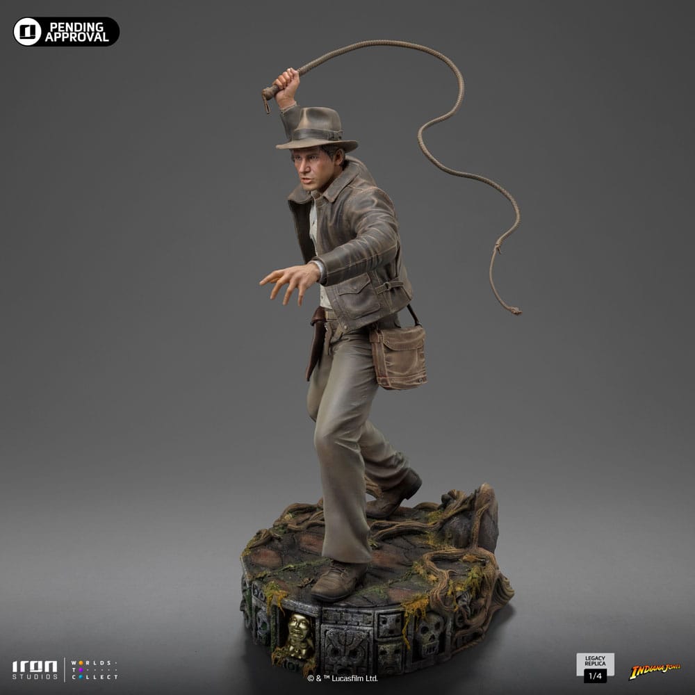 Indiana Jones Legacy Replica Statue 1/4 Indiana Jones 61 cm Iron Studios