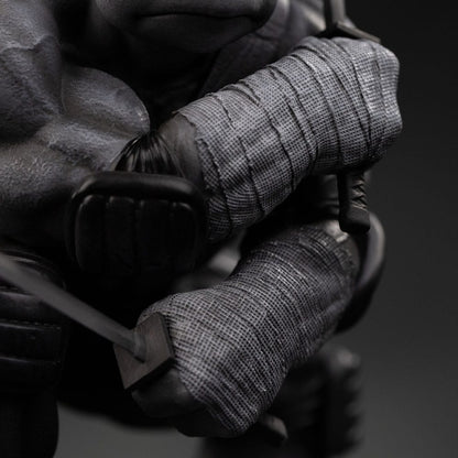 Teenage Mutant Ninja Turtles Art Scale Statue 1/10 Leonardo Black and White Variant 26 cm heo exclusive Iron Studios