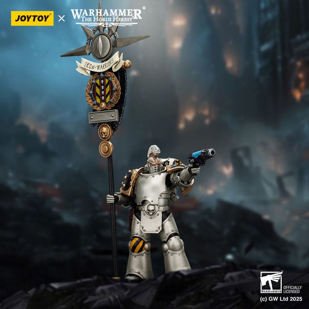 Warhammer The Horus Heresy Action Figure 1/18 lron Warriors Command Squad Chosen with Legion Standard 12 cm Joy Toy (CN)