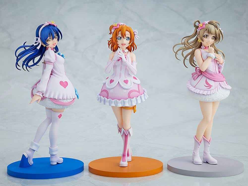 LoveLive! PVC Figure Kotori Minami: Bokutachi wa Hitotsu no Hikari Ver. 16 cm