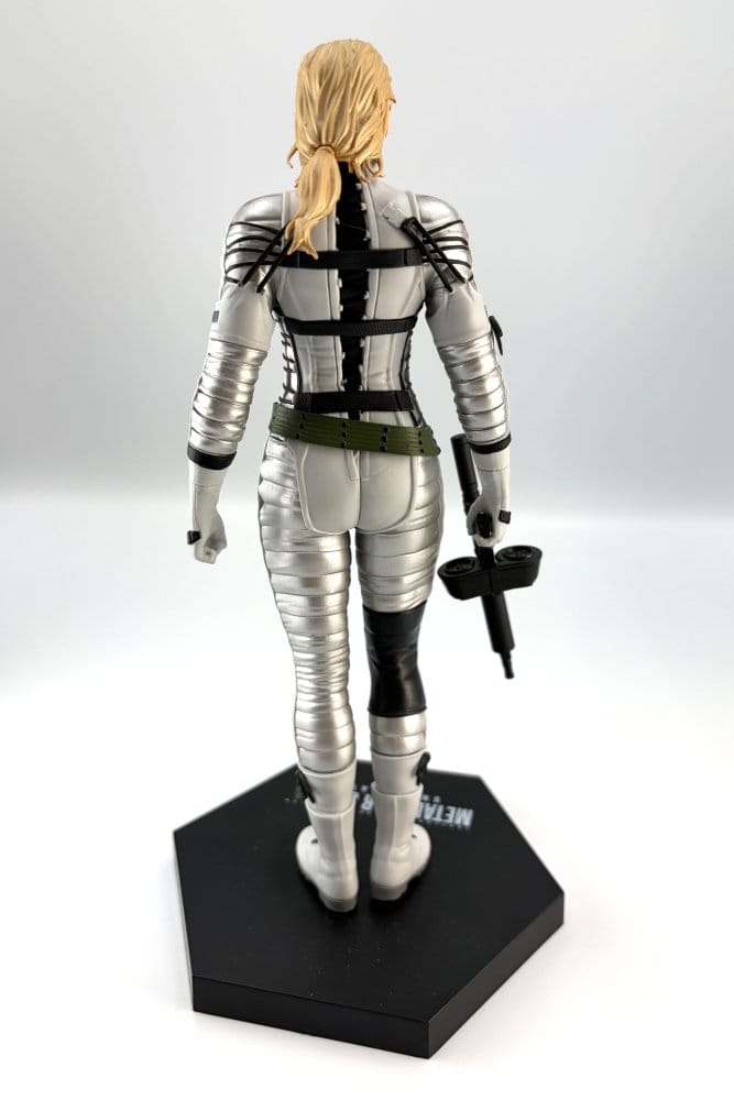 Metal Gear Solid Delta: Snake Eater PVC Figure The Boss 20 cm Konami Amusement