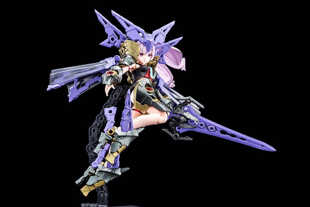 Megami Device Plastic Model Kit 1/1 Buster Doll Paladin Darkness Claw 17 cm Kotobukiya