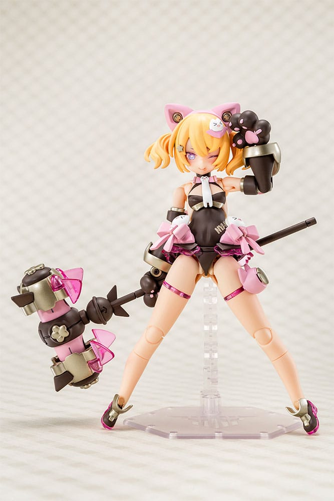 Megami Device Plastic Model Kit 1/1 Puni Mofu Kuro Mao 14 cm