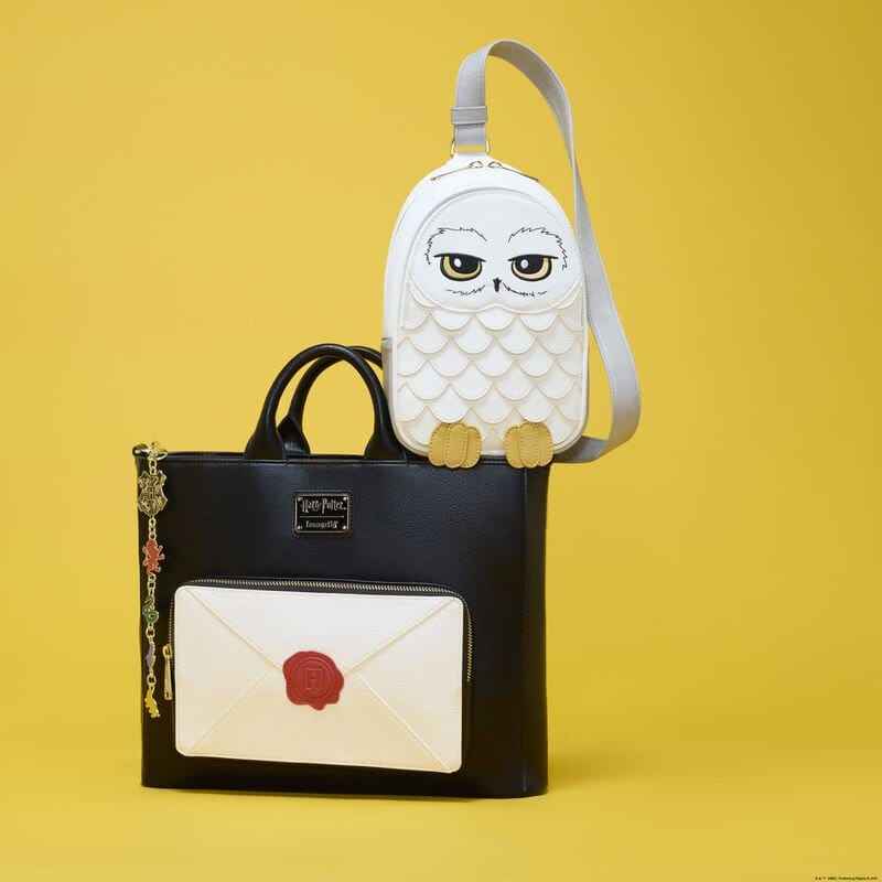 Harry Potter by Loungefly Sling Bag Hedwig