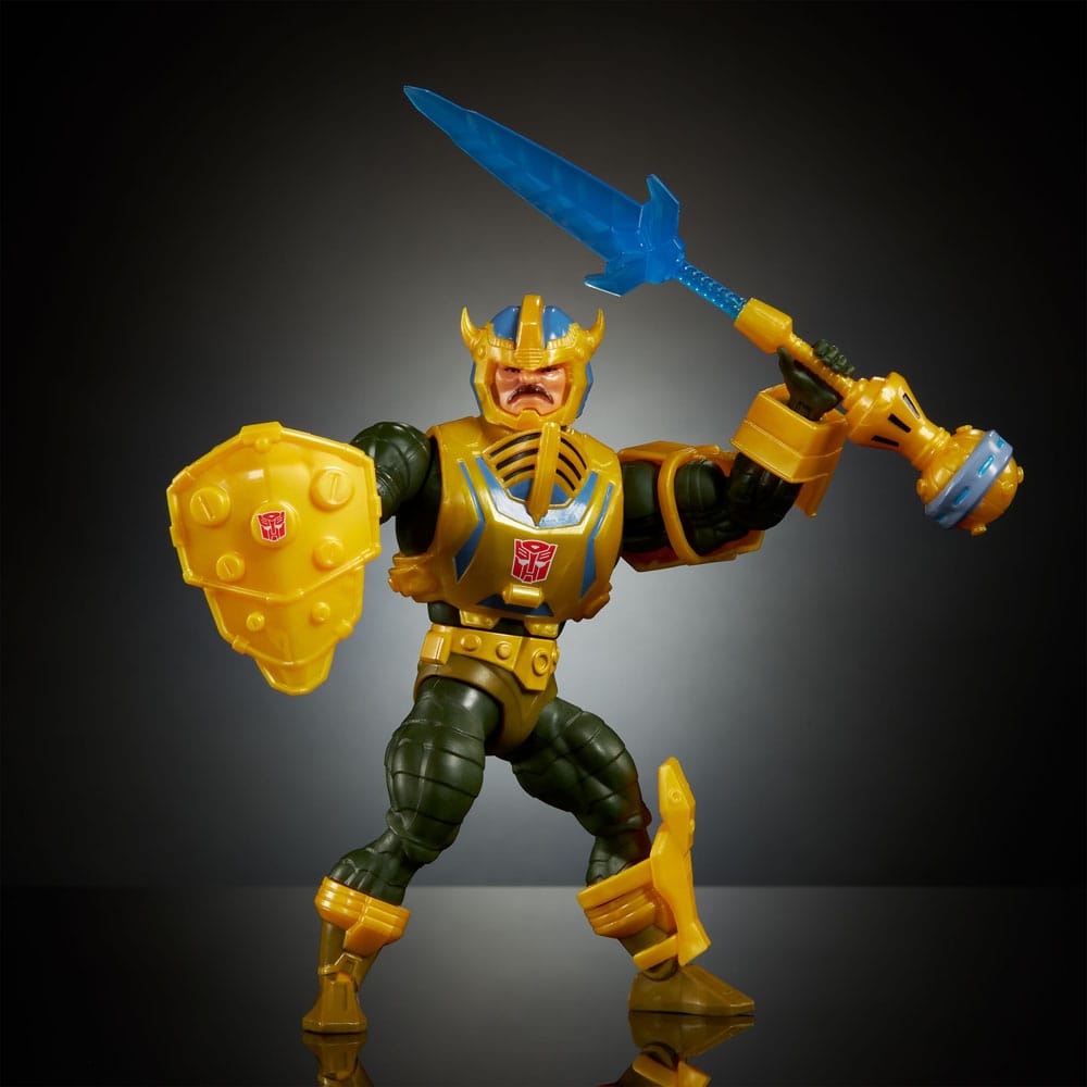Masters of the Universe x Transformers Action Figure Bumblebee Armor Man-At-Arms heo European Exclusive 14 cm - FanofThings.co.uk