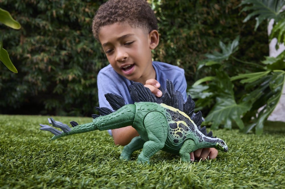 Jurassic World: Survival Action Figure Gigantic Thrashers Stegosaurus Mattel