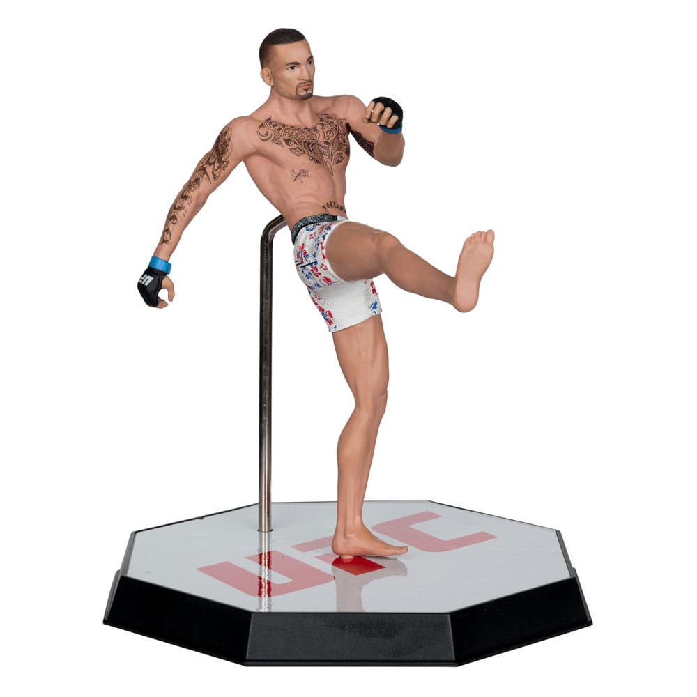 UFC Posed PVC Statue Max Holloway 18 cm Statues