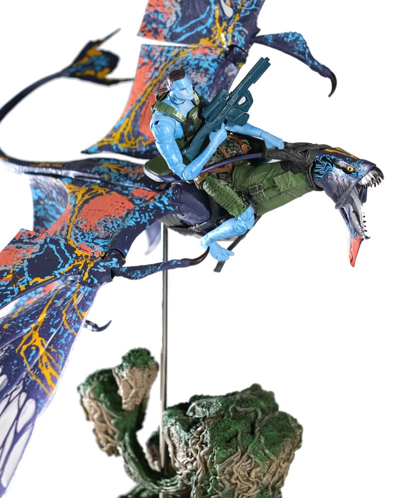 Avatar: The Way of Water Action Figure Recom Quaritch & RDA Banshee (Gold Label)