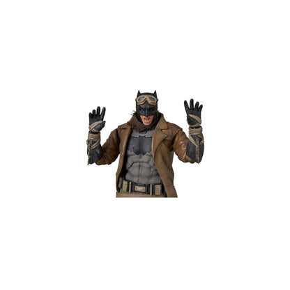 DC Comics MAFEX Action Figure Knightmare Batman SnyderÂ´s Justice League Ver. 16 cm