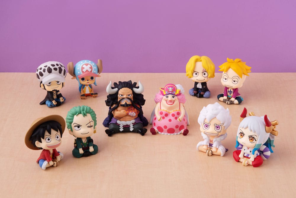 One Piece Look Up PVC Statue Big Mom 11 cm Statues