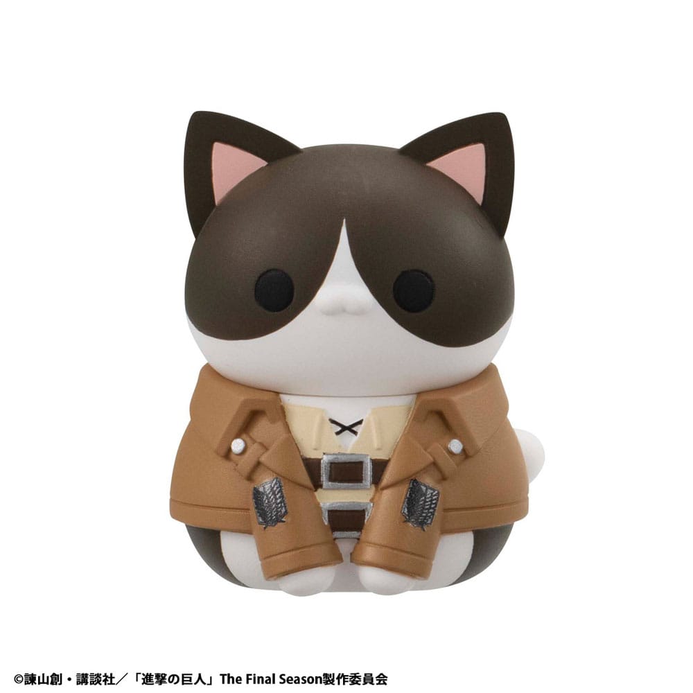 Attack on Titan Mega Cat Project Attack on Tinyan Trading Figures Gathering Scout Regiment danyan! 3 cm Assortment (8) - FanofThings.co.uk
