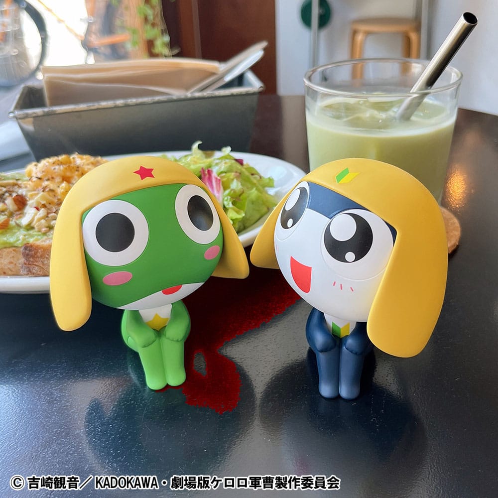 Sergeant Frog Look Up PVC Statue Keroro & Tamama Set (with gift) 11 cm