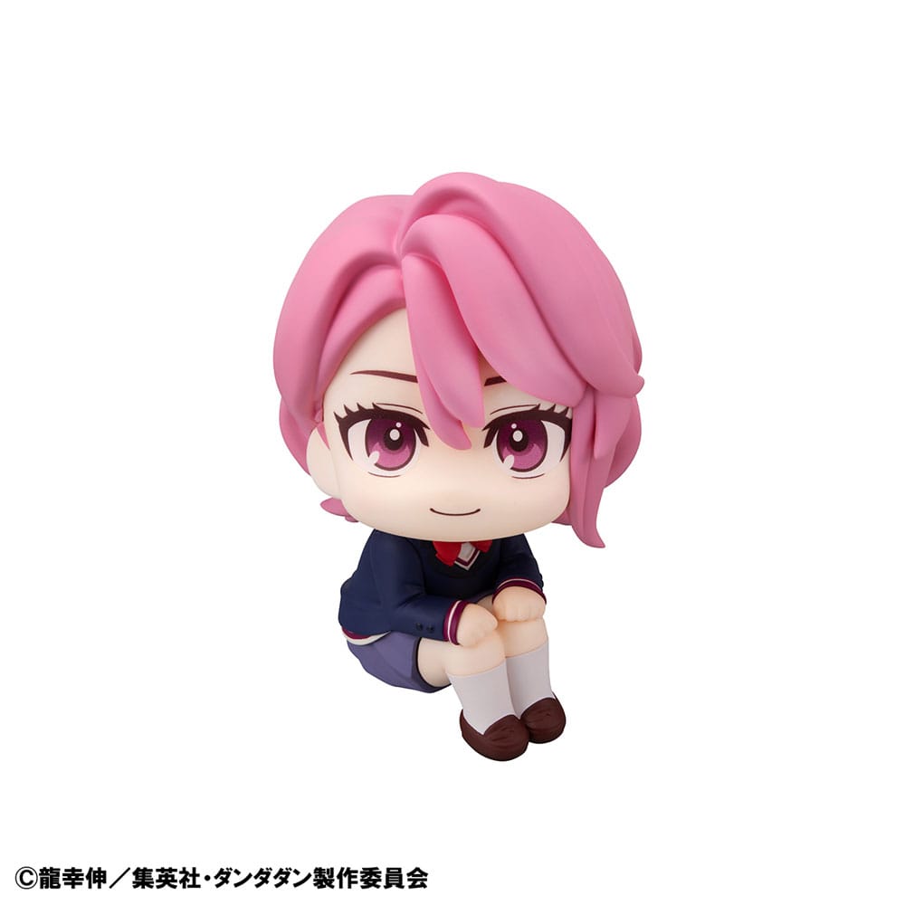 Dandadan Look Up PVC Statue Aira 11 cm Megahouse