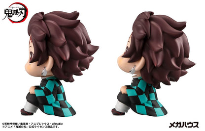 Demon Slayer Kimetsu no Yaiba Look Up PVC Statue Tanjiro Kamado 11 cm