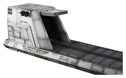 Gundam Unicorn Realistic Model Series Diorama 1/144 Scale Nahel Argama Catapult Deck (UC ver.) 138 cm
