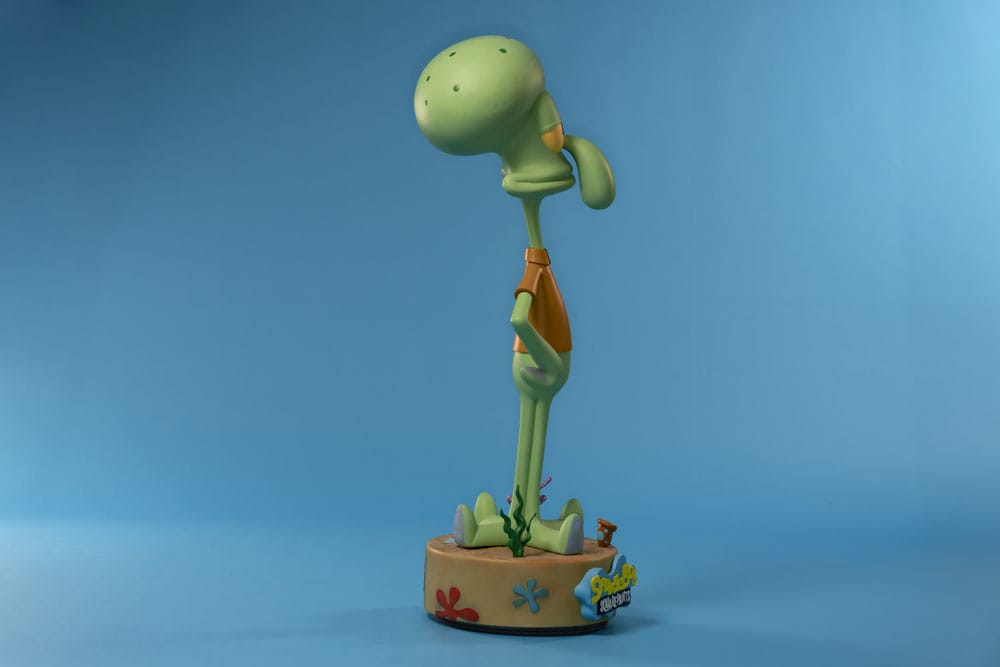 SpongeBob SquarePants Life-Size Statue Squidward 130 cm - FanofThings.co.uk