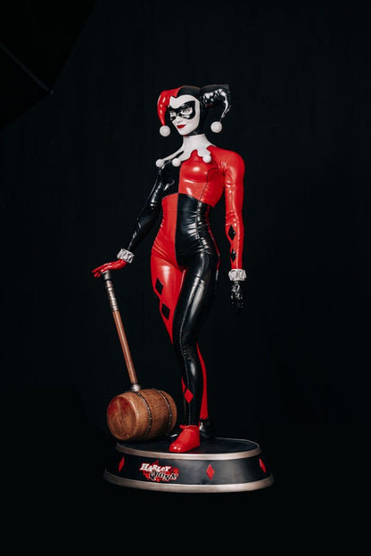 DC Comics Life-Size Statue Harley Quinn 196 cm Muckle Mannequins