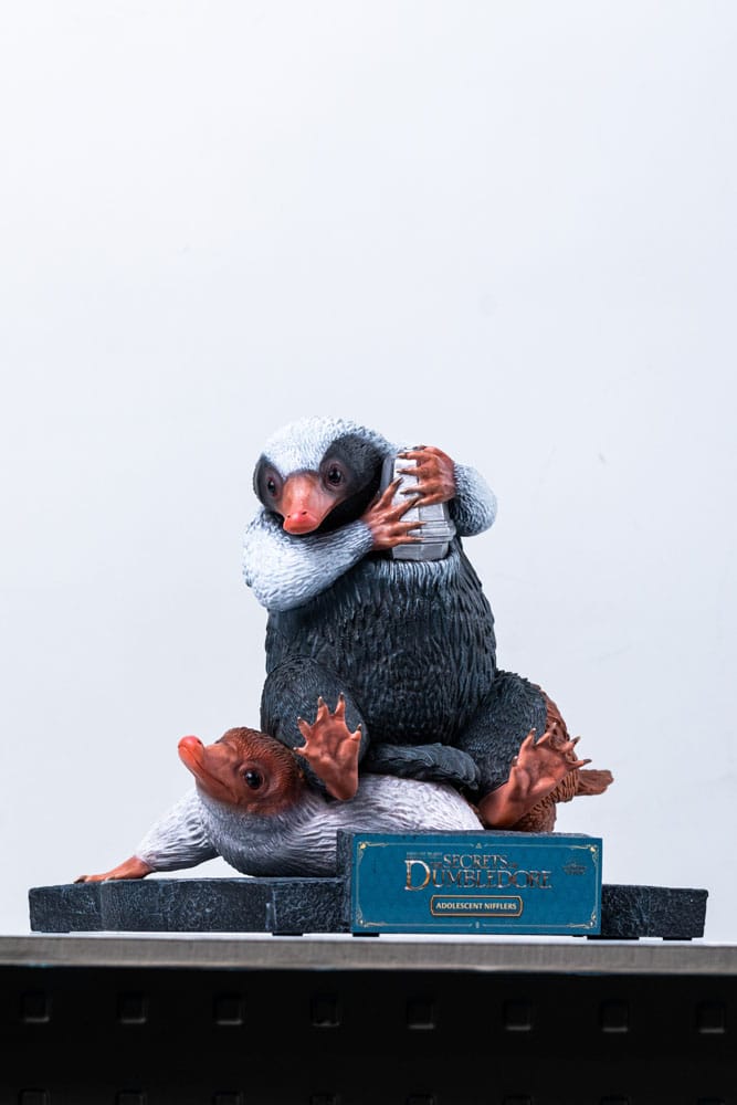 Fantastic Beasts Life-Size Statue Niffler 2 22 cm Muckle Mannequins