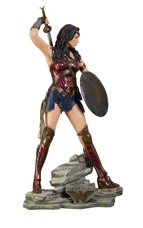 Wonder Woman Life-Size Statue Wonder Woman 224 cm Muckle Mannequins