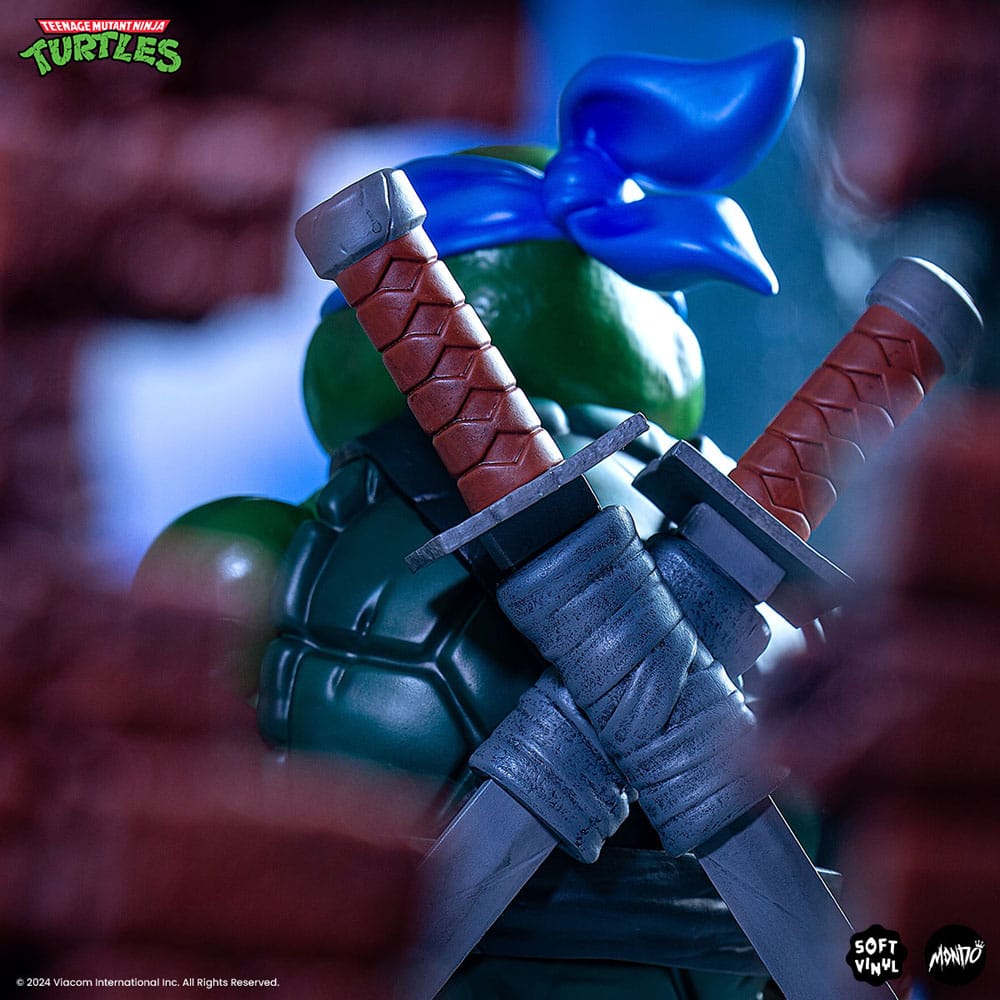 Teenage Mutant Ninja Turtles Soft Vinyl Figure Leonardo 25 cm