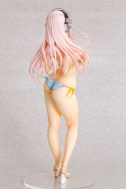 Super Sonico Statue 1/4.5 Super Sonico Summer Vacation Ver. 35 cm