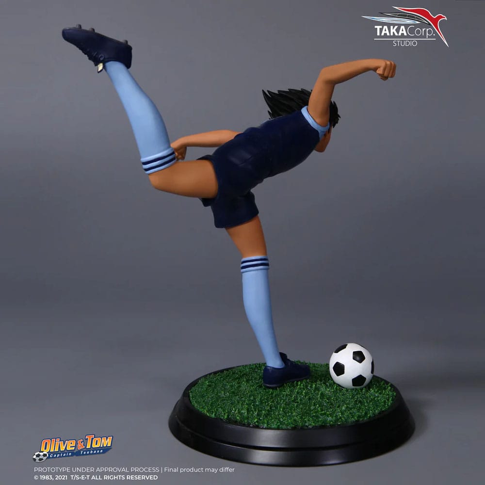 Captain Tsubasa Statue Kojiro Hyuga 22 cm Taka Corp Studio