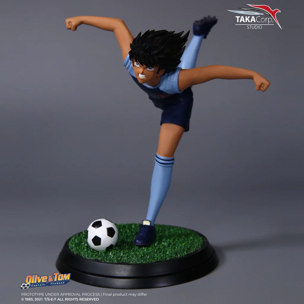 Captain Tsubasa Statue Kojiro Hyuga 22 cm Taka Corp Studio