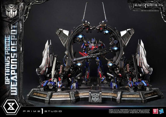 Transformers: Dark of the Moon (Film) Museum Masterline Statue Optimus Prime Weapons Depot Bonus Version 127 cm Statues