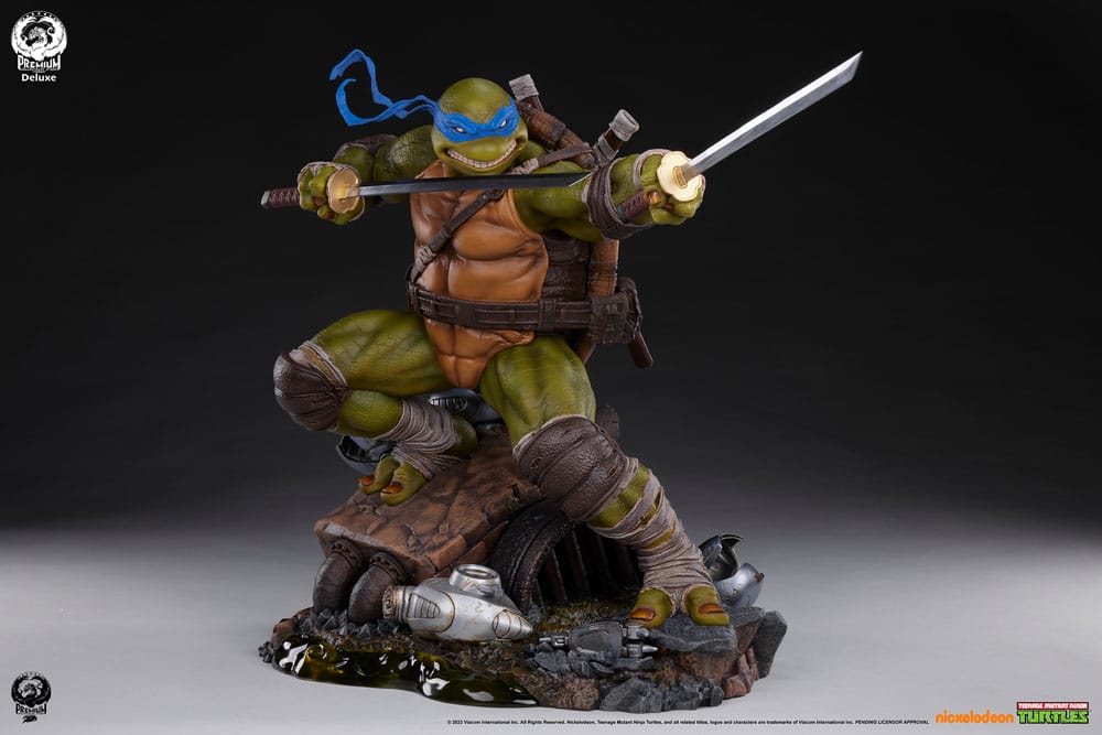 Teenage Mutant Ninja Turtles Statue 1/3 Leonardo (Deluxe Edition) 52 cm Statues