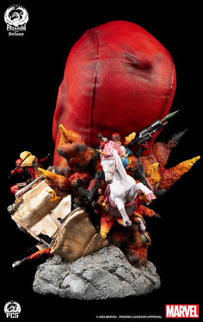Marvel Fine Art Bust Deadpool Deluxe Edition 42 cm