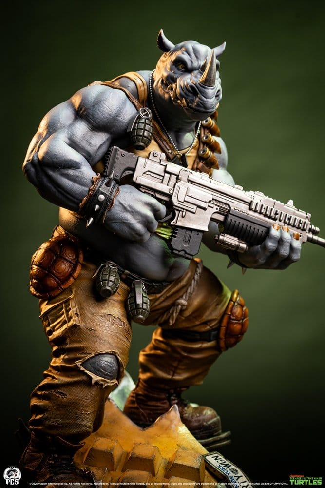 Teenage Mutant Ninja Turtles Legends Statue 1/3 Rocksteady 69 cm Premium Collectibles Studio