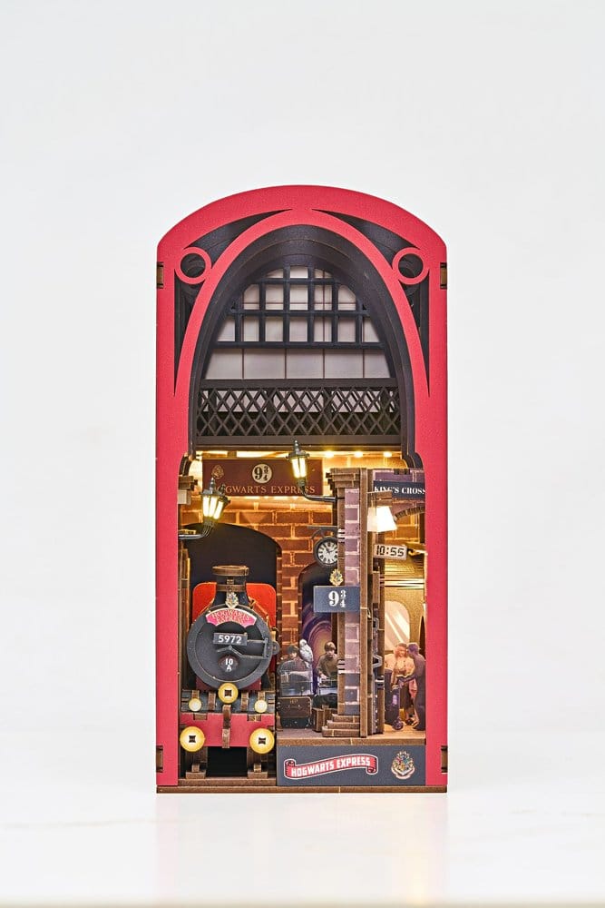 Harry Potter Tiny Adventures Book Nook Mini Diorama Hogwarts Express 18 cm Revell