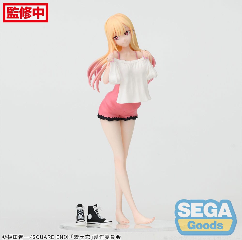 My Dress-Up Darling Luminasta PVC Statue Marin Kitagawa Trying On 18 cm Statues