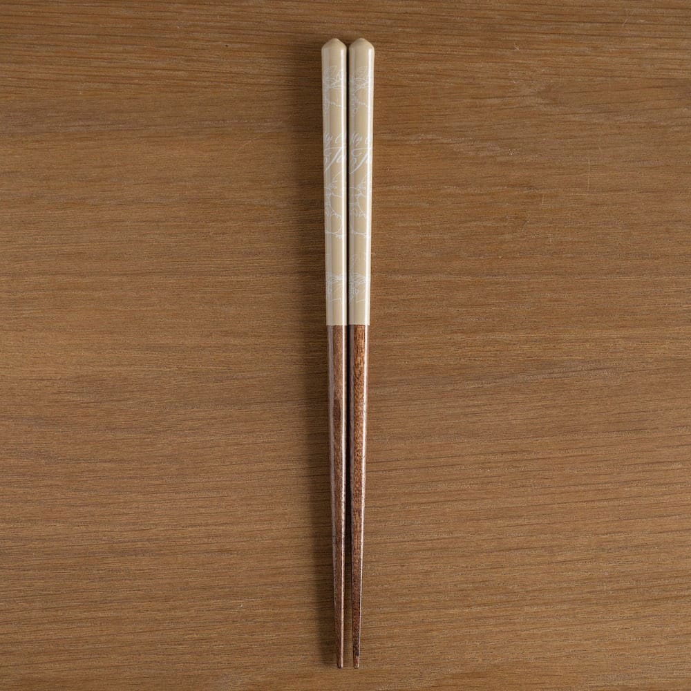Studio Ghibli lacquered Chopsticks sketches My Neighbor Totoro brown 21 cm Kitchen- and Tableware