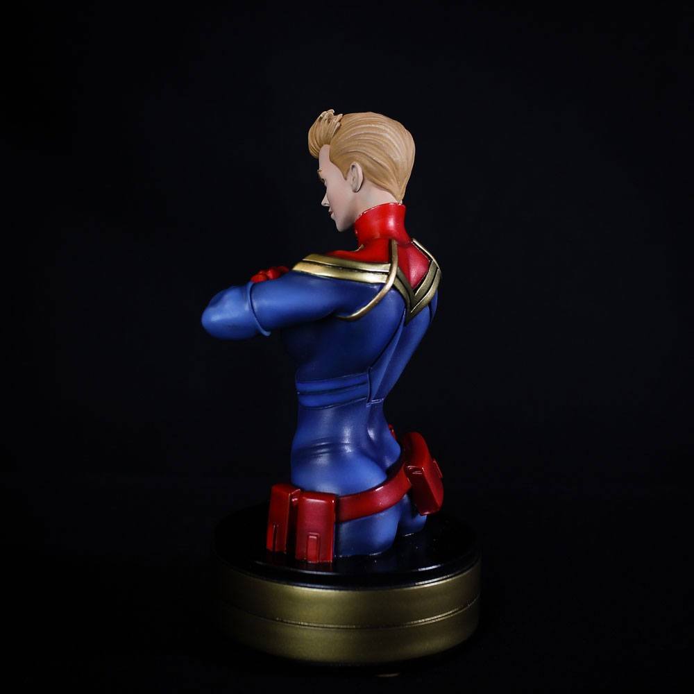 Captain Marvel Bust Captain Marvel 20 cm Semic