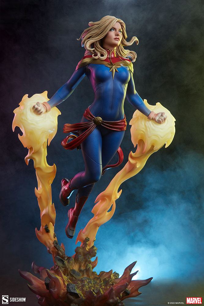 Marvel Premium Format Statue Captain Marvel 60 cm Statues