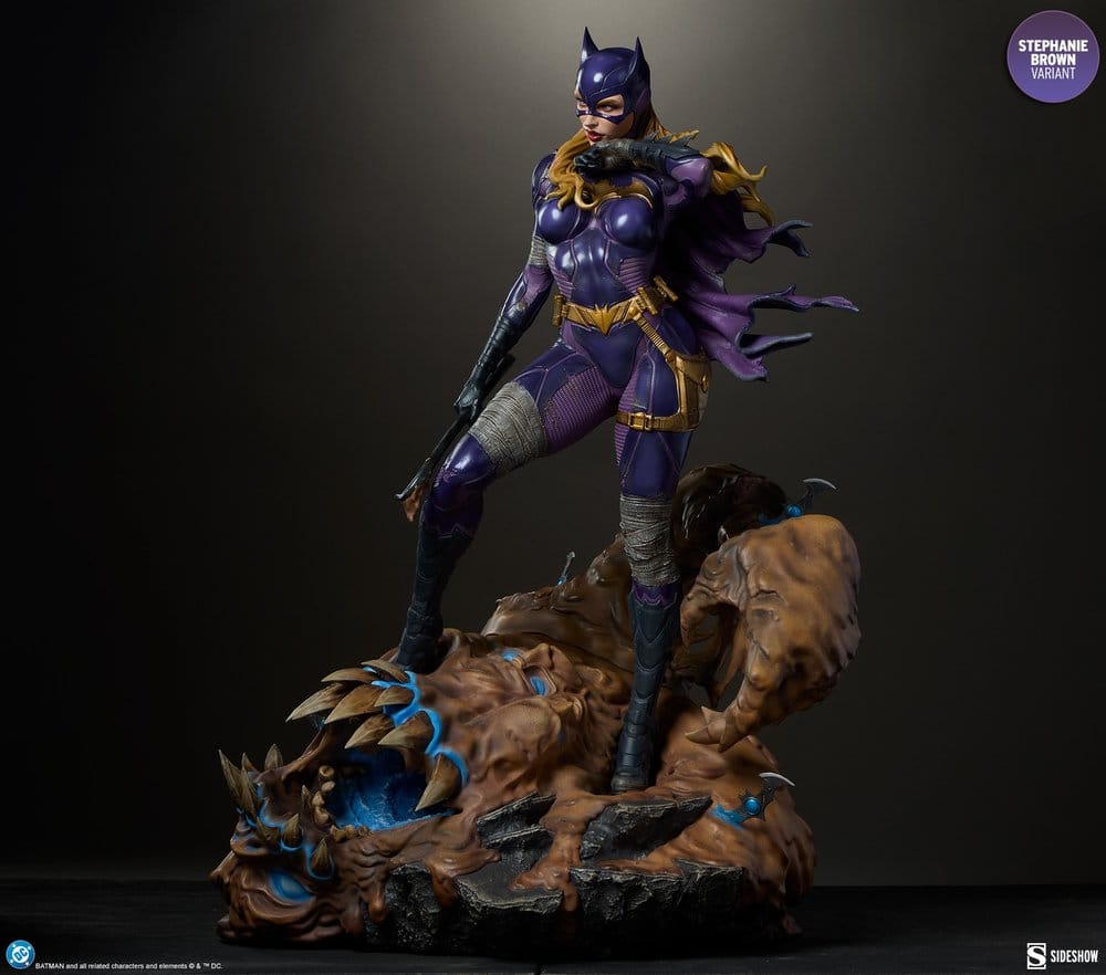 DC Comics Premium Format Figure Batgirl (Stephanie Brown Variant) 55 cm